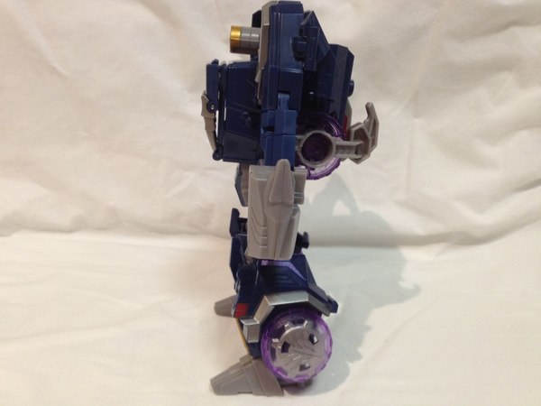 Transformers Fall Of Cybertron Soundwave  Soundblaster  In Hand Images  (32 of 68)